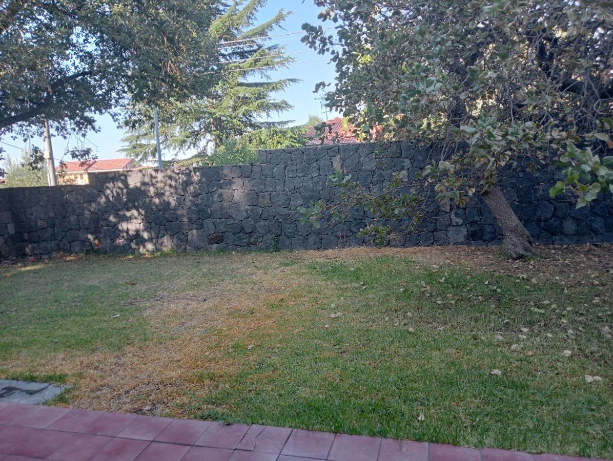 Milo'S House Mascalucia Exterior foto